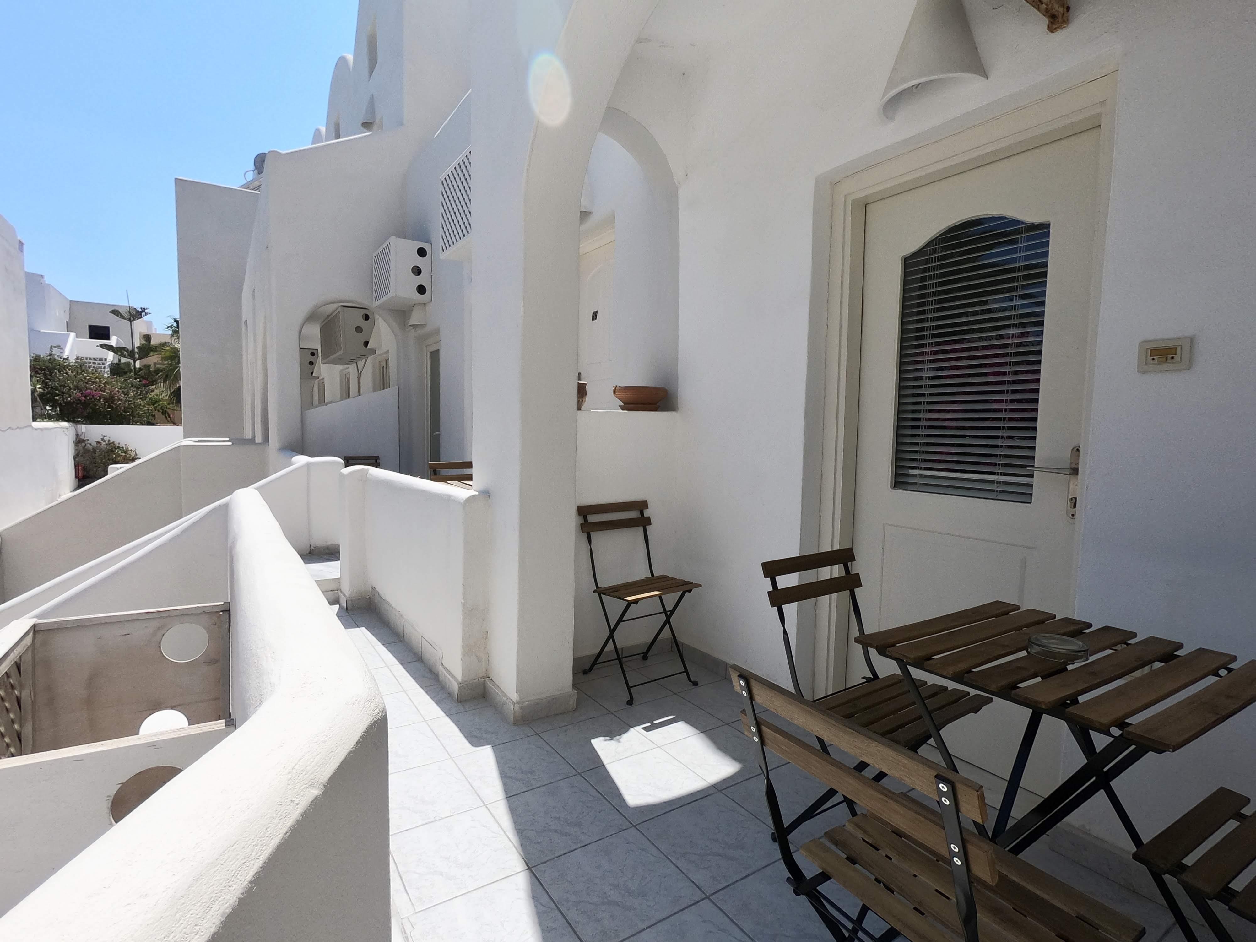 Anny Studios & Rooms Perissa Beach Экстерьер фото