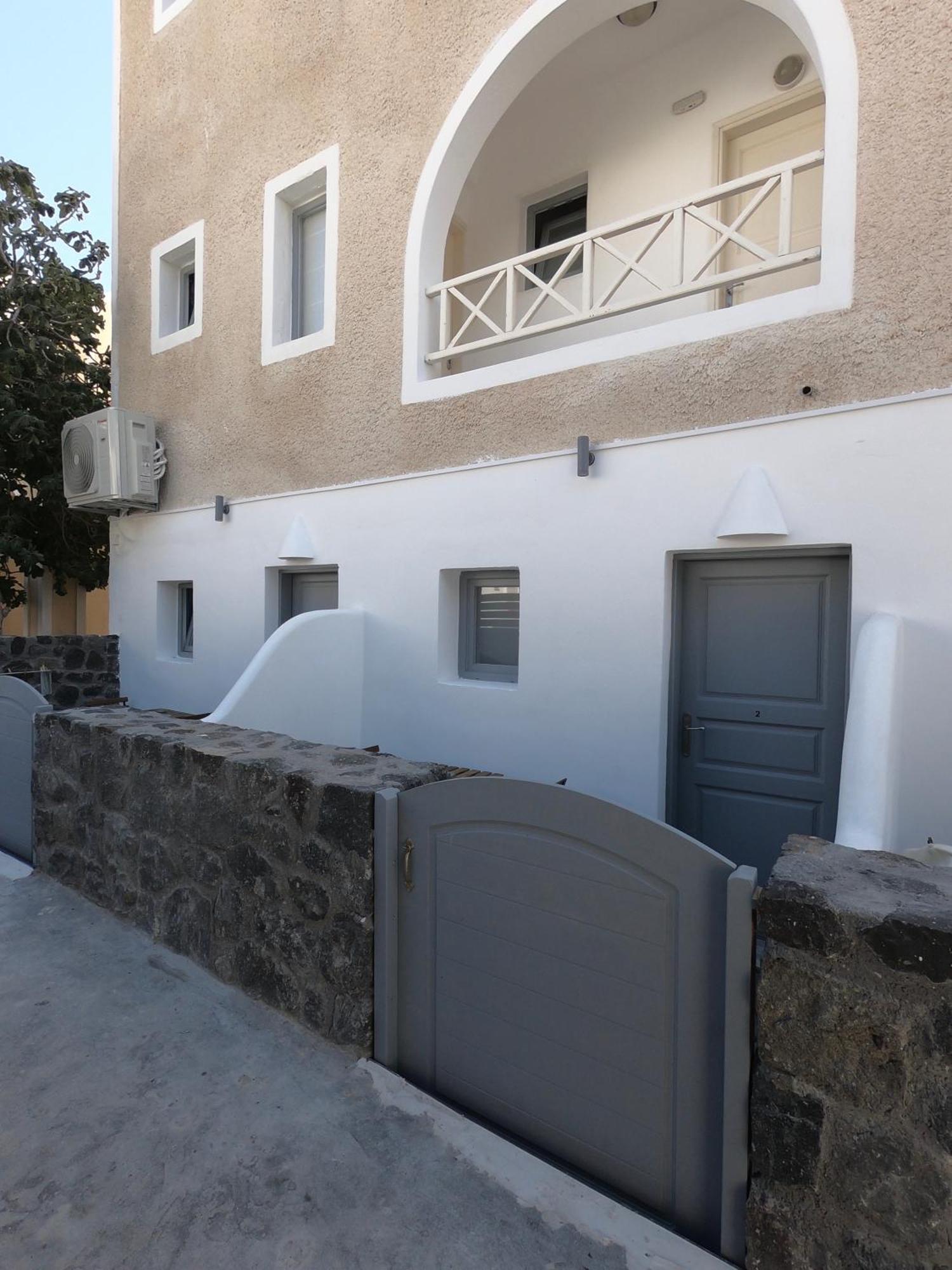Anny Studios & Rooms Perissa Beach Экстерьер фото