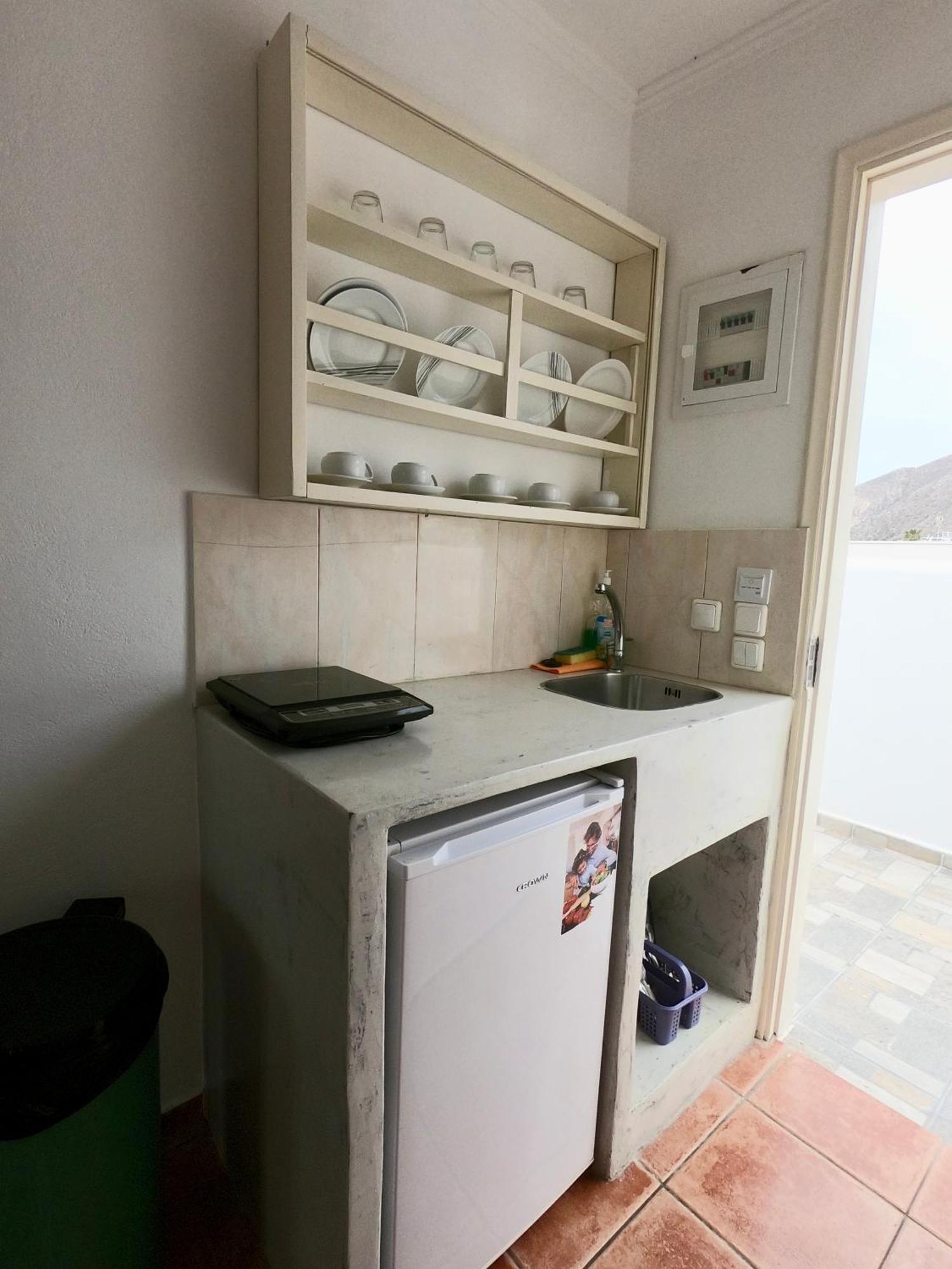 Anny Studios & Rooms Perissa Beach Экстерьер фото