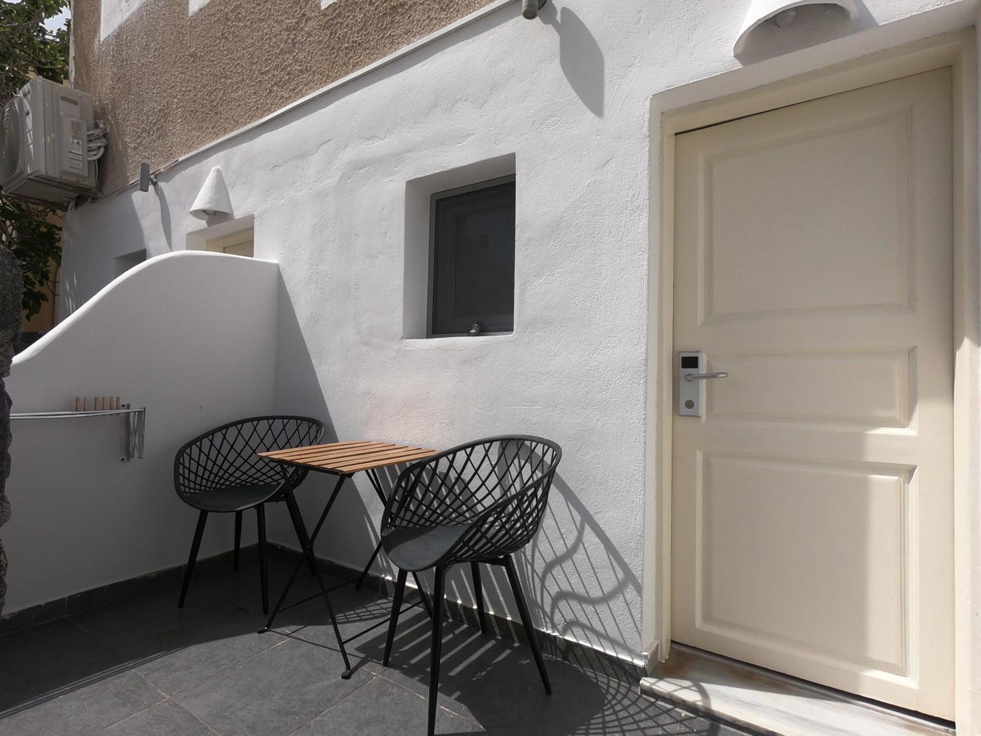 Anny Studios & Rooms Perissa Beach Экстерьер фото
